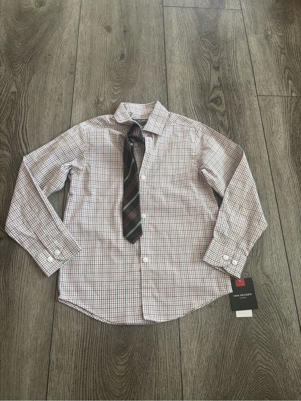 Van Heusen Boys' White & Burgundy Plaid Dress Shirt with Tie